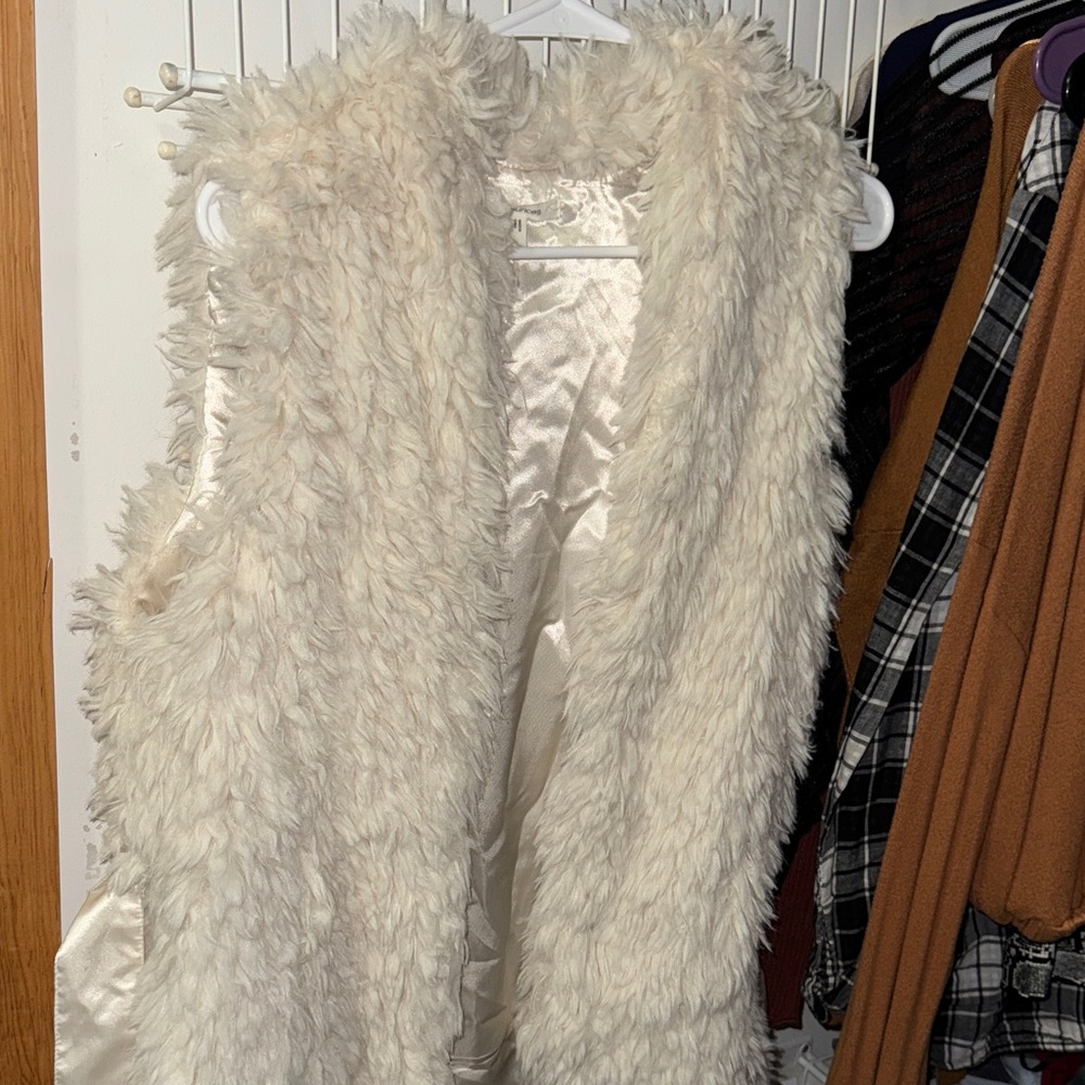 Maurices Cream Teddy Faux Fur Vest
